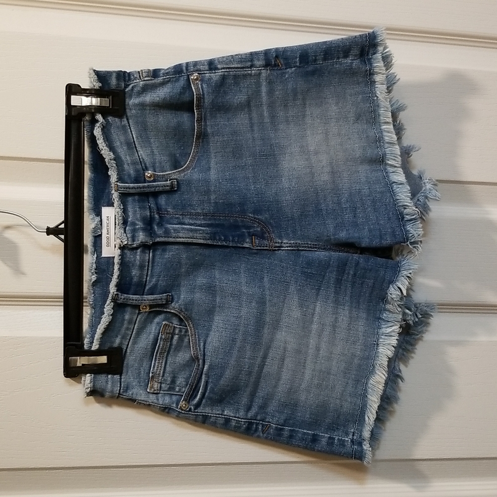 Good American shorts
